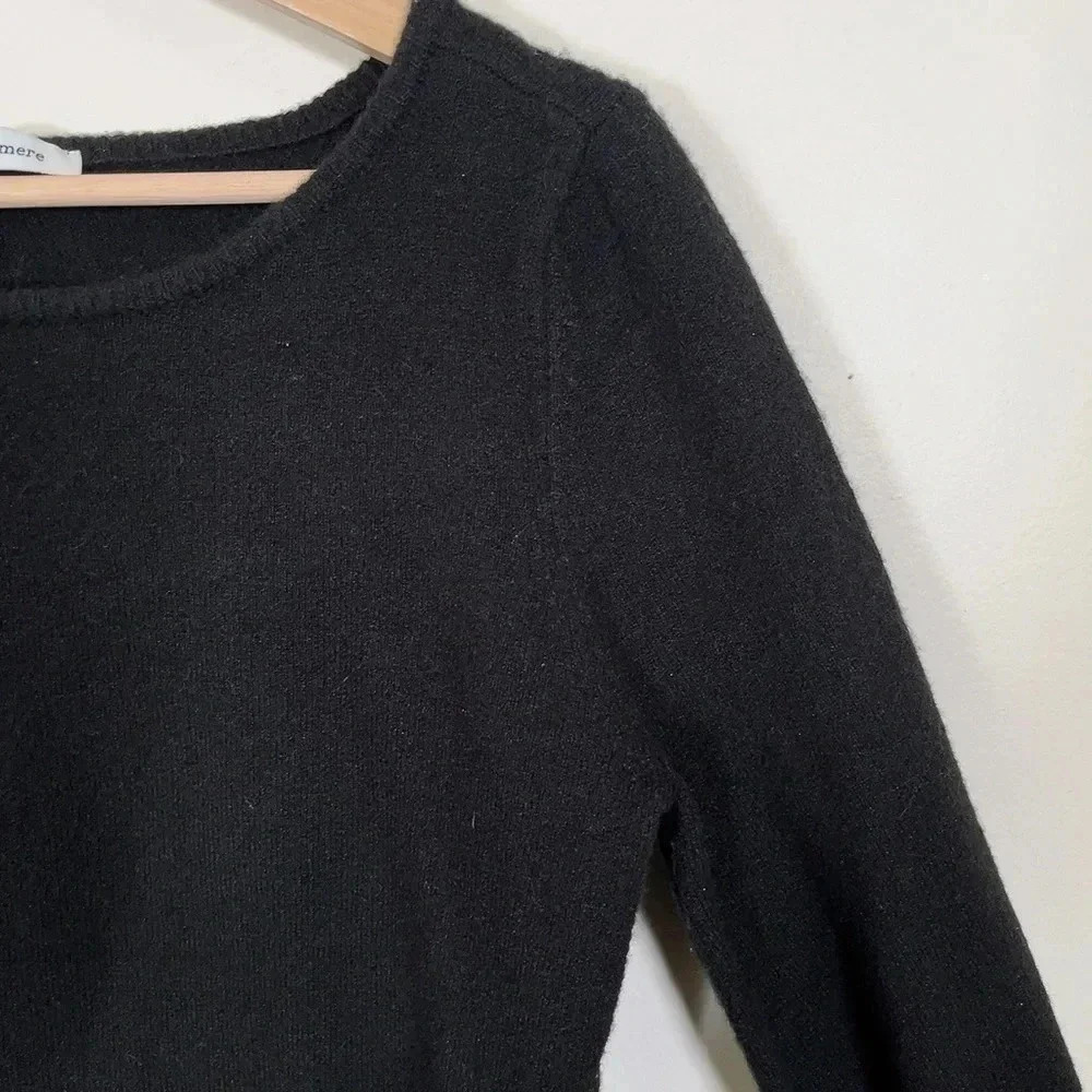 Cupcakes  And Cashmere Bowtie Sleeves Sweater - Picture 4 of 11